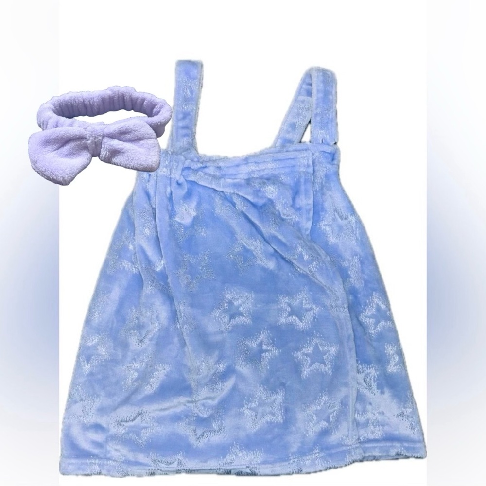 Girls Spa Wrap in Lilac, Embossed W/ Stars ⭐️ -> (4-6 yrs old)